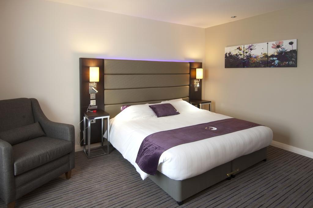 Premier Inn Tring Bilik gambar