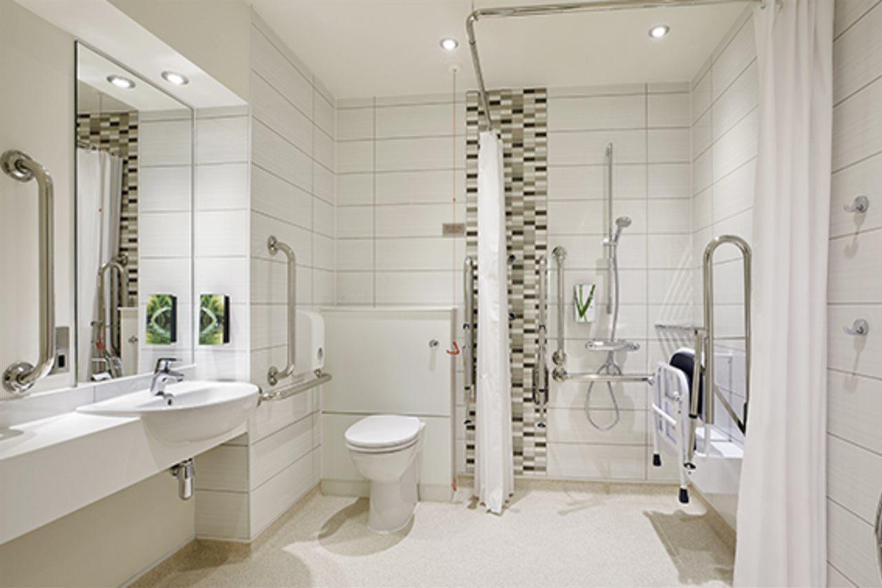 Premier Inn Tring Luaran gambar