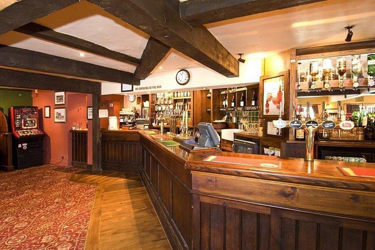 Premier Inn Tring Luaran gambar