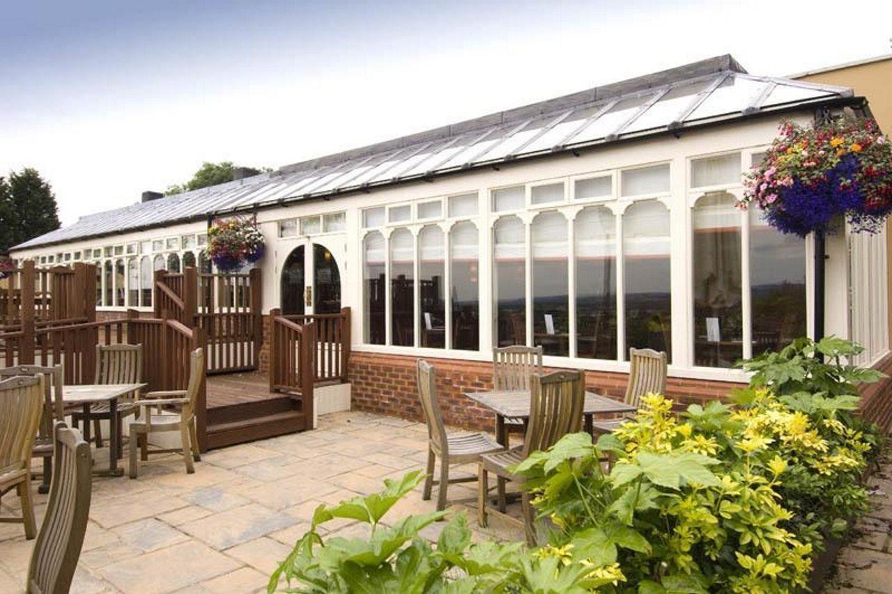 Premier Inn Tring Luaran gambar